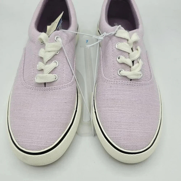 Women's Universal Thread Shoes Universal Thread Molly Vulcanized Lace-Up Sneaker - Picture 5 of 7